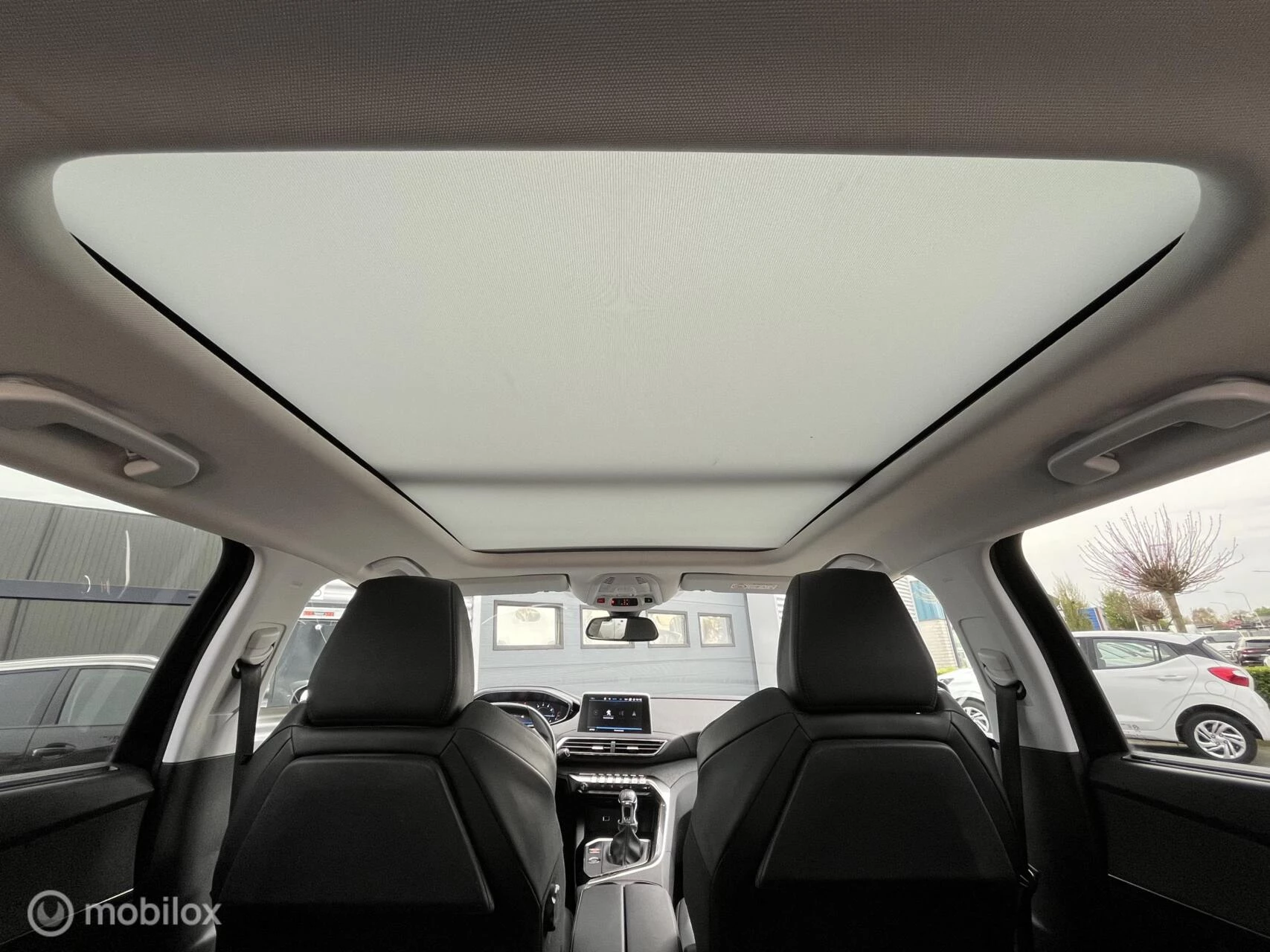 Hoofdafbeelding Peugeot 5008