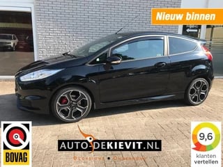 Ford Fiesta ST200 **200pk/navigatie/cruise**