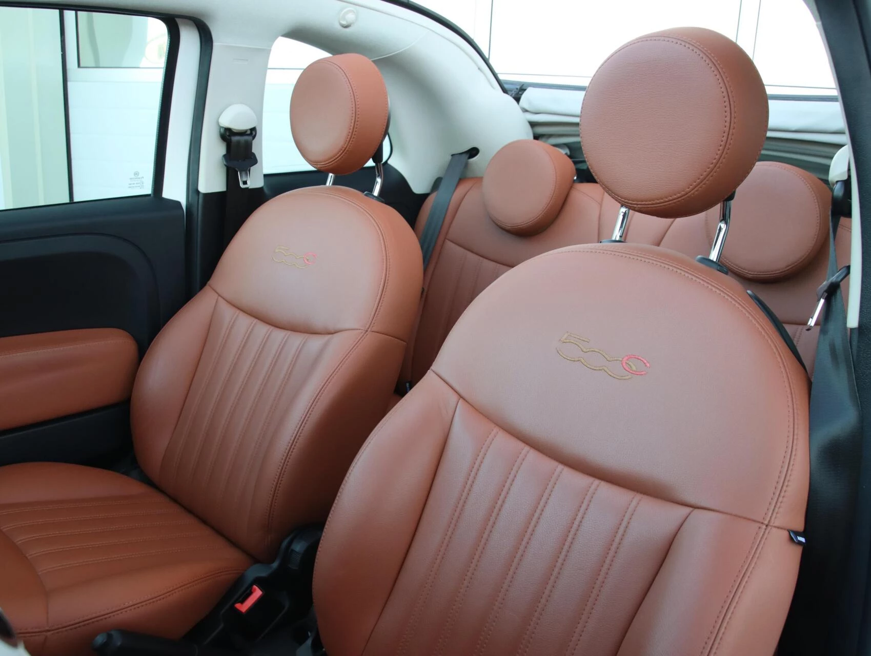 Hoofdafbeelding Fiat 500C