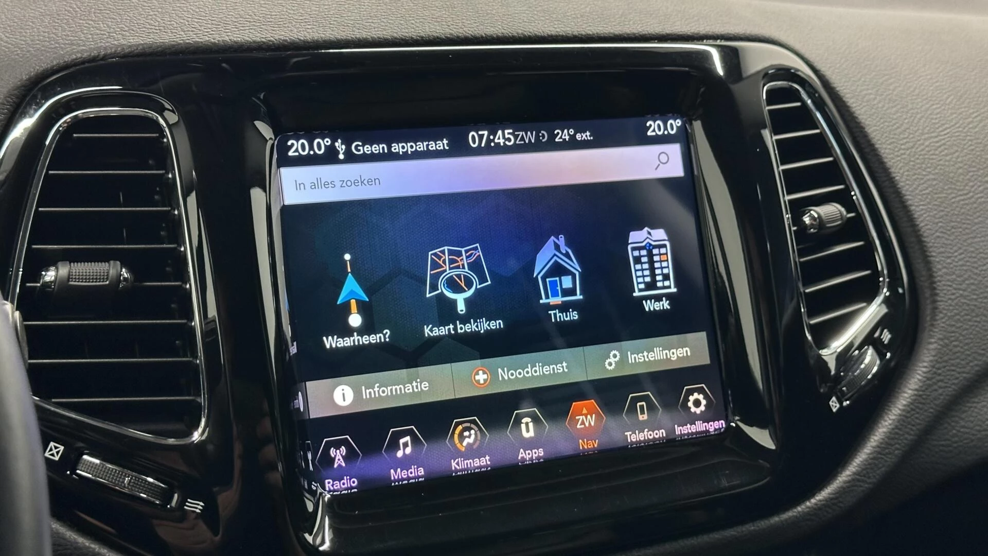 Hoofdafbeelding Jeep Compass