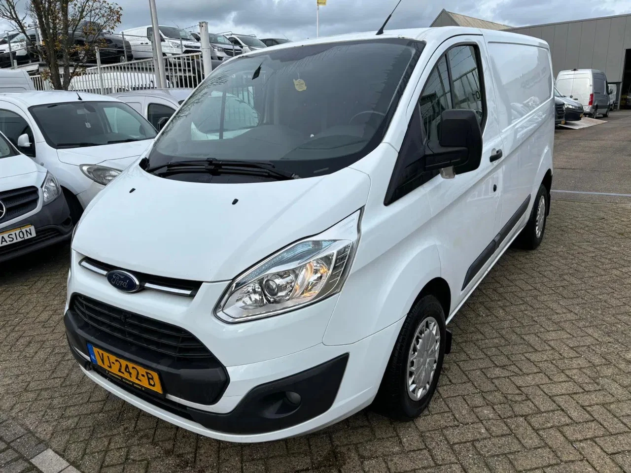 Hoofdafbeelding Ford Transit Custom