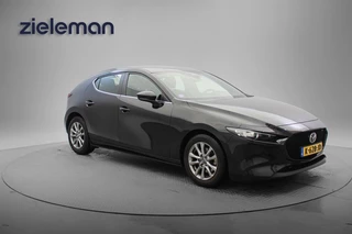 Mazda 3 2.0 e-SkyActiv-X M Hybrid 180 Comfort met Bose - Carplay, Camera, BOSE, Stoel/Stuur verw.