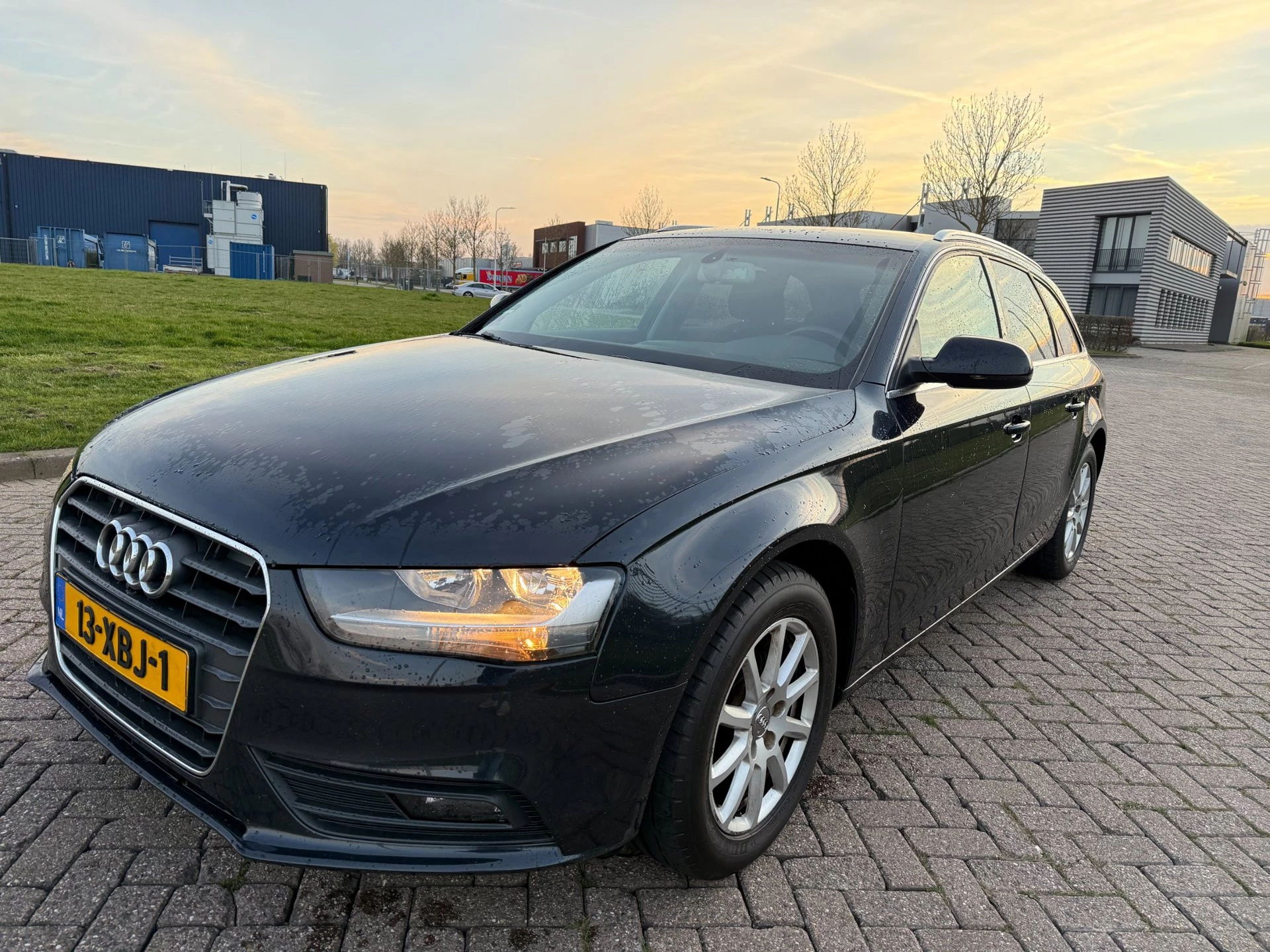 Hoofdafbeelding Audi A4