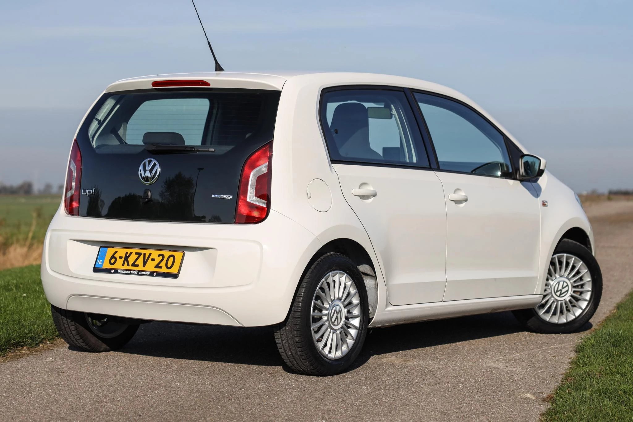 Hoofdafbeelding Volkswagen up!