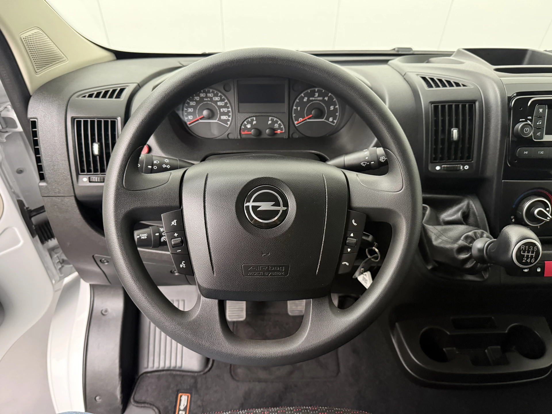 Hoofdafbeelding Opel Movano