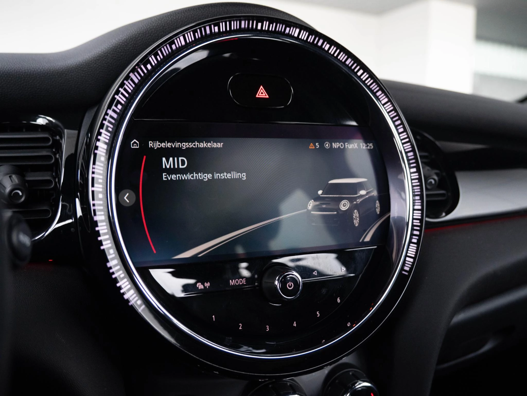 Hoofdafbeelding MINI 5-deurs