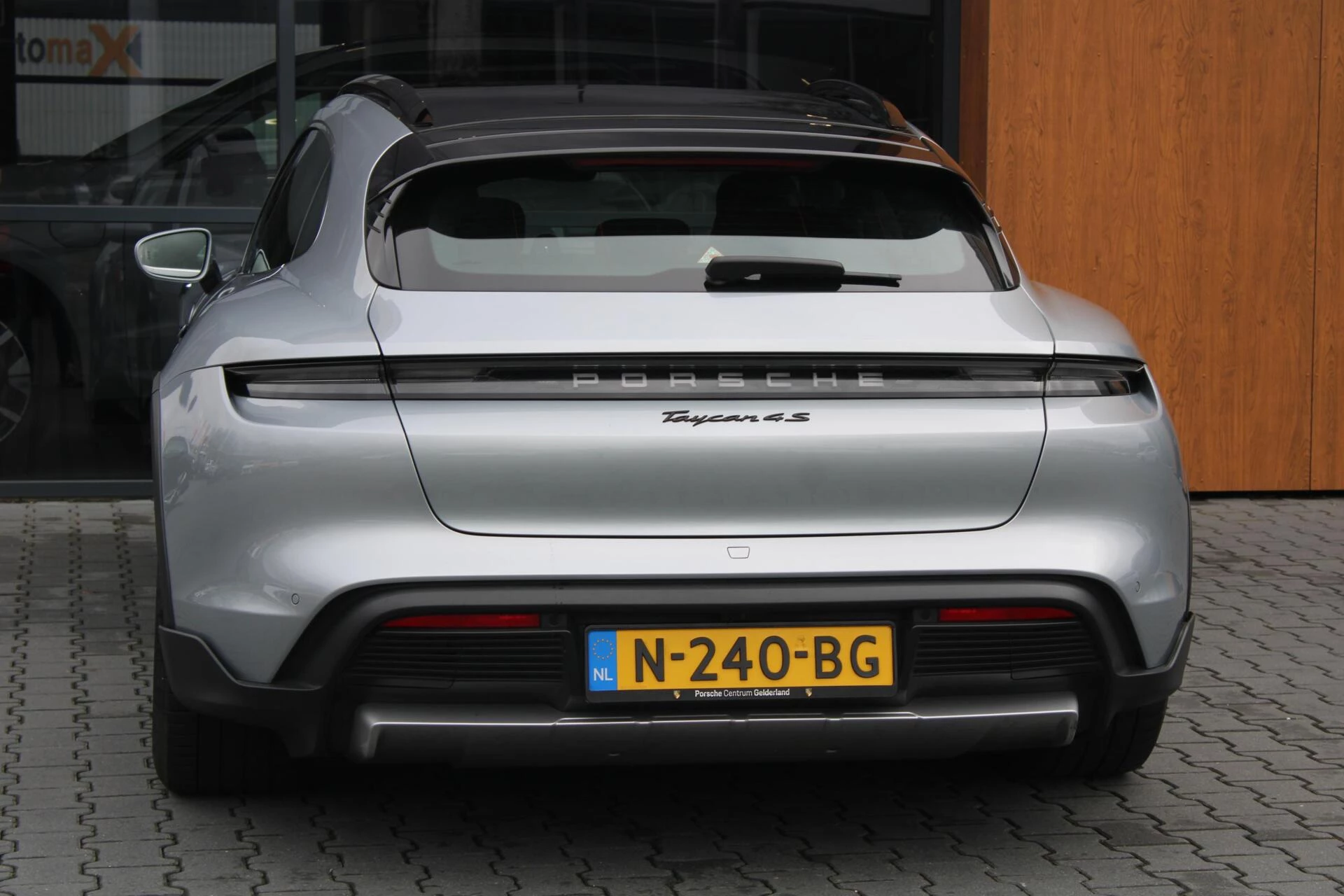 Hoofdafbeelding Porsche Taycan