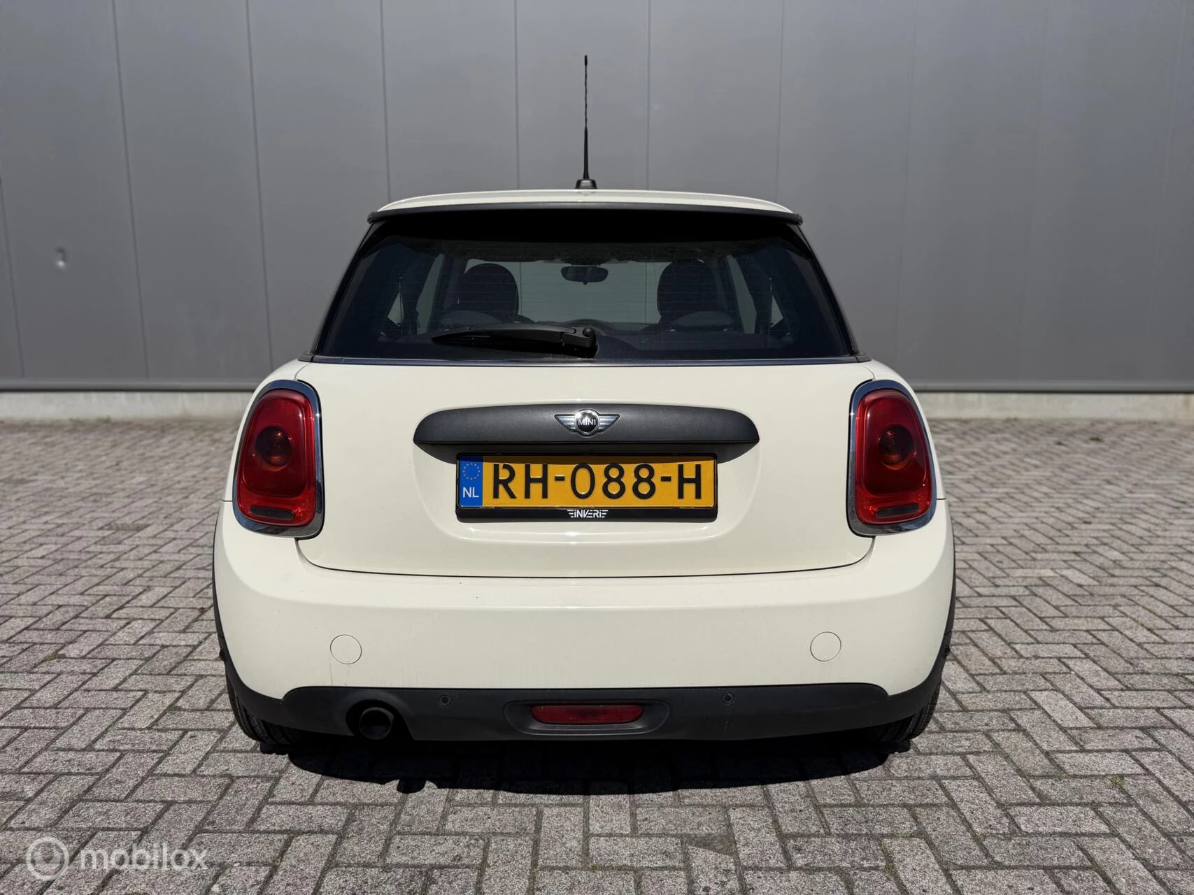 Hoofdafbeelding MINI One