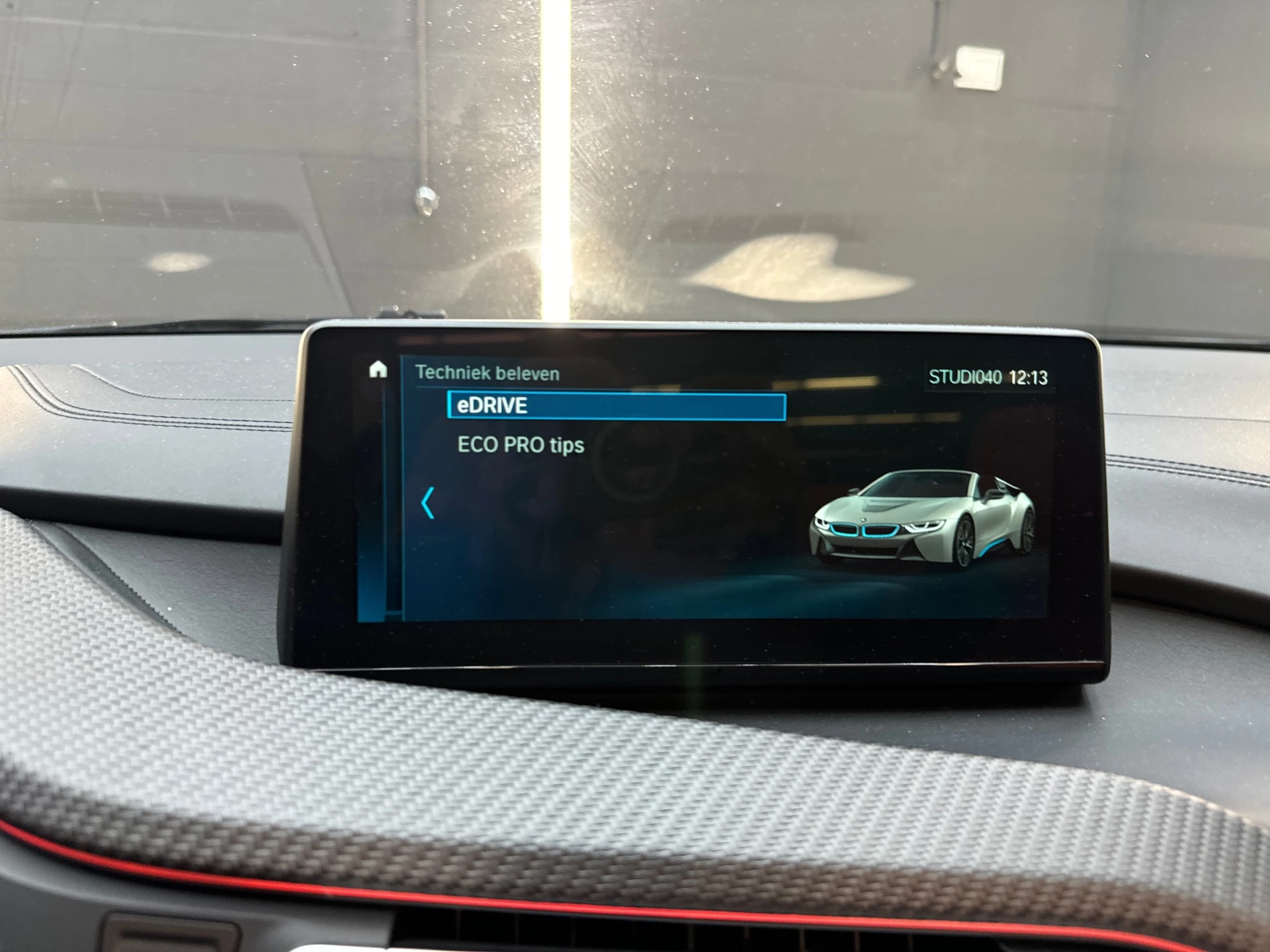 Hoofdafbeelding BMW i8