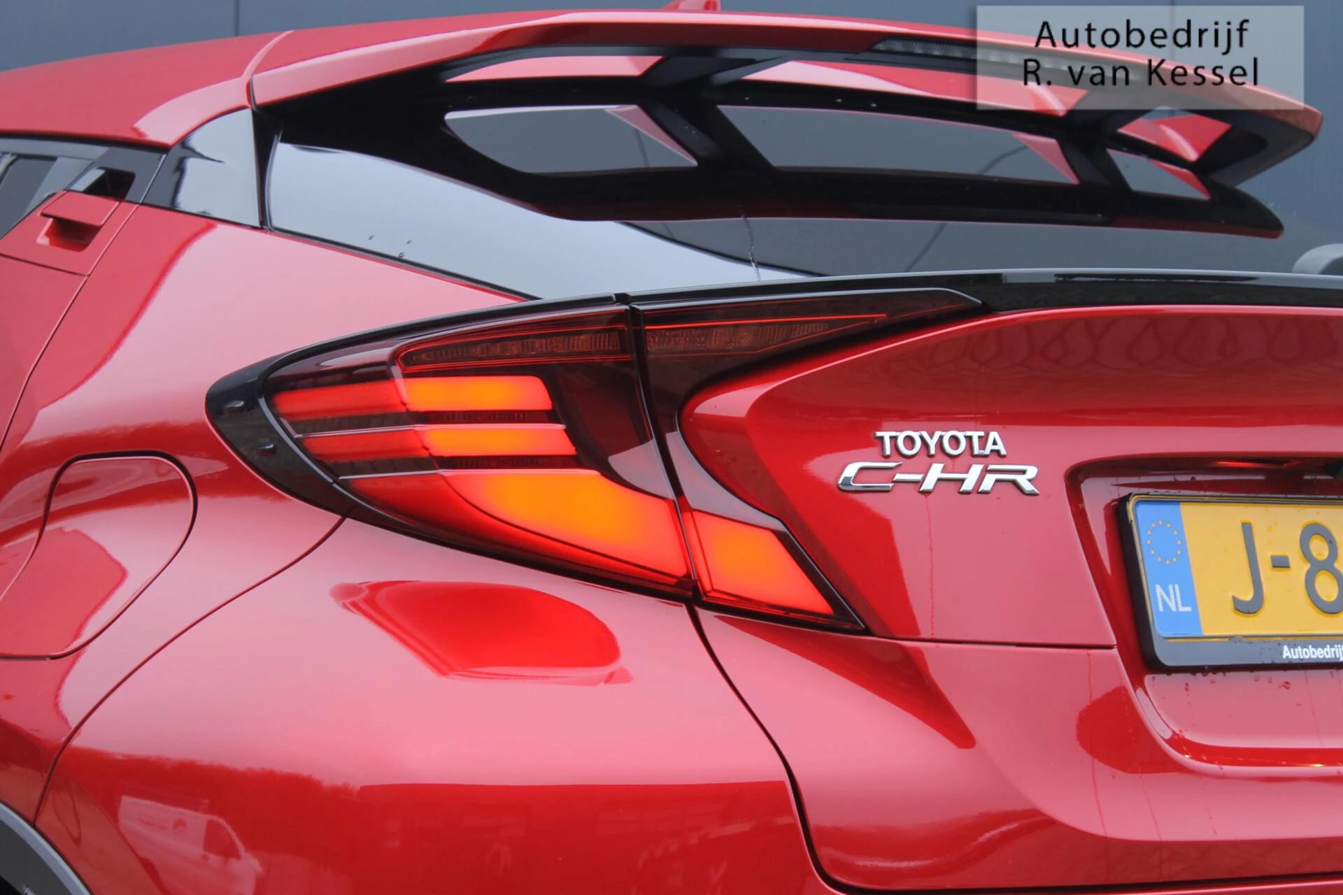 Hoofdafbeelding Toyota C-HR