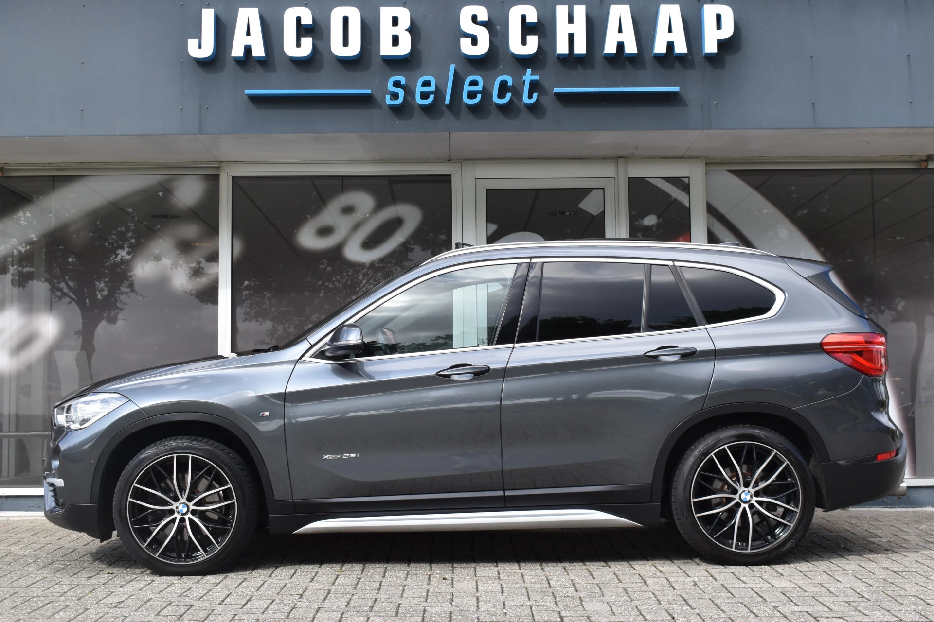 Hoofdafbeelding BMW X1
