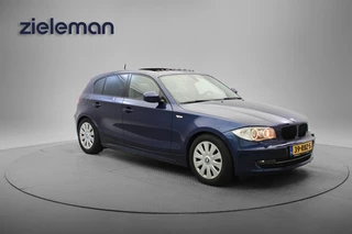 BMW 1 Serie 118i EffDyn. Ed. Business Line Ultimate Edition - panorama, Navi, Clima, Leer, Dakraam