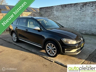 Volkswagen Golf 1.6 TDI Alltrack Highline|4 motion|trekhaak|enige in NL