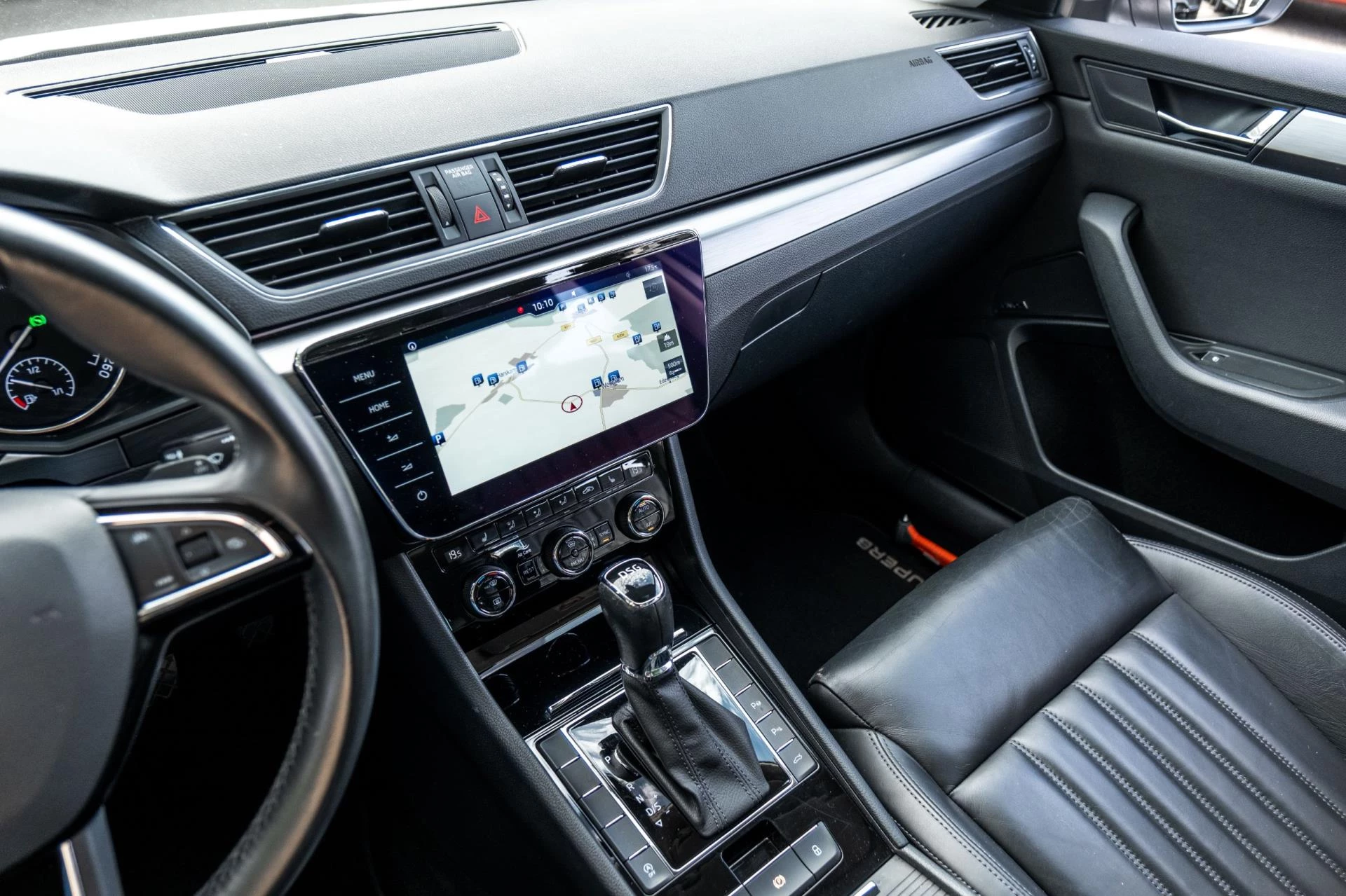 Hoofdafbeelding Škoda Superb