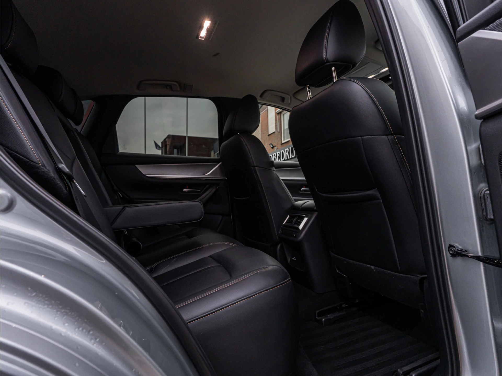 Hoofdafbeelding Mazda CX-60