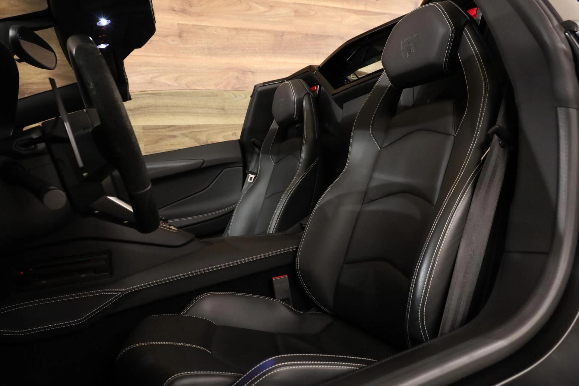 Hoofdafbeelding Lamborghini Aventador