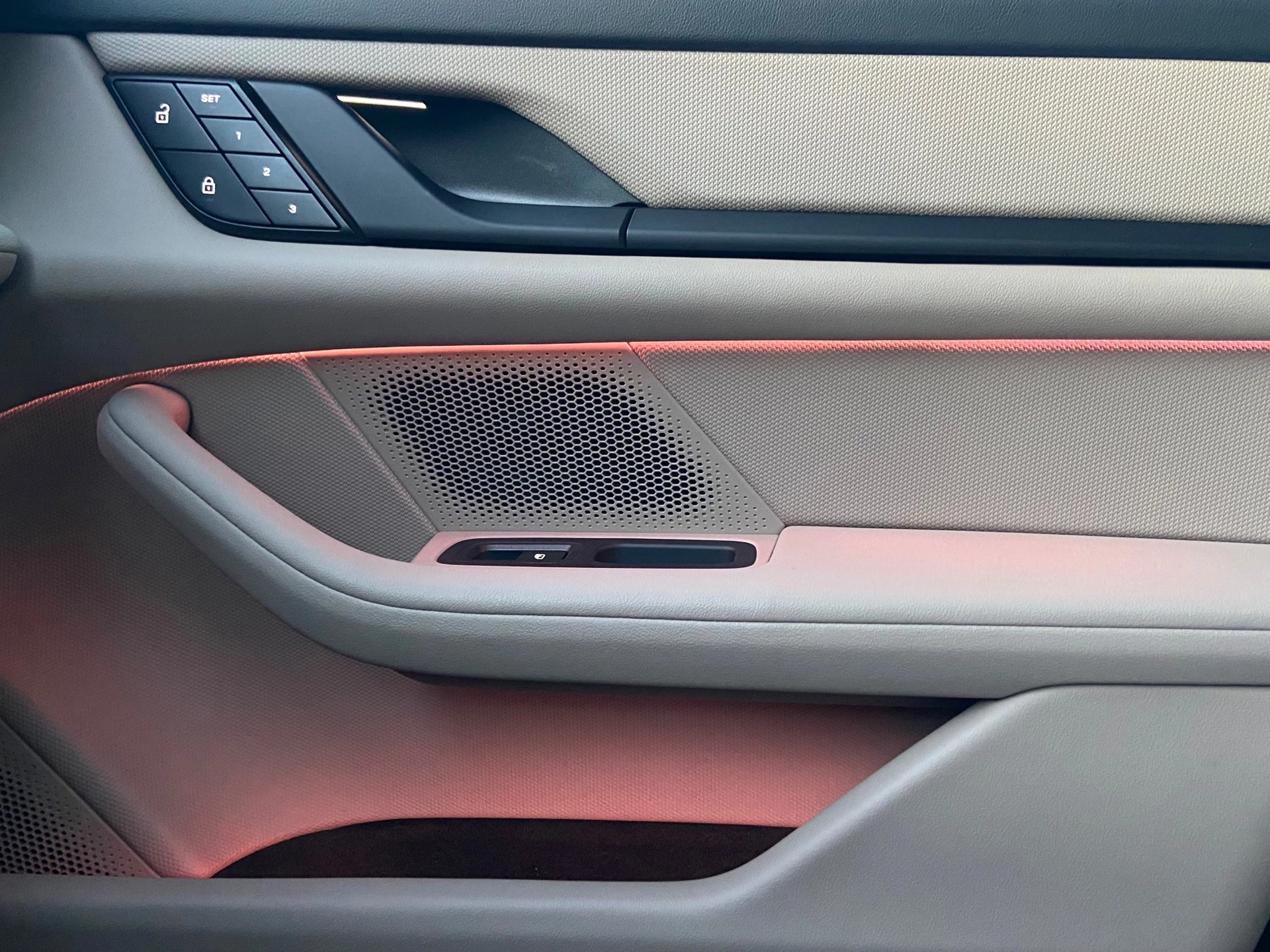 Hoofdafbeelding Porsche Taycan