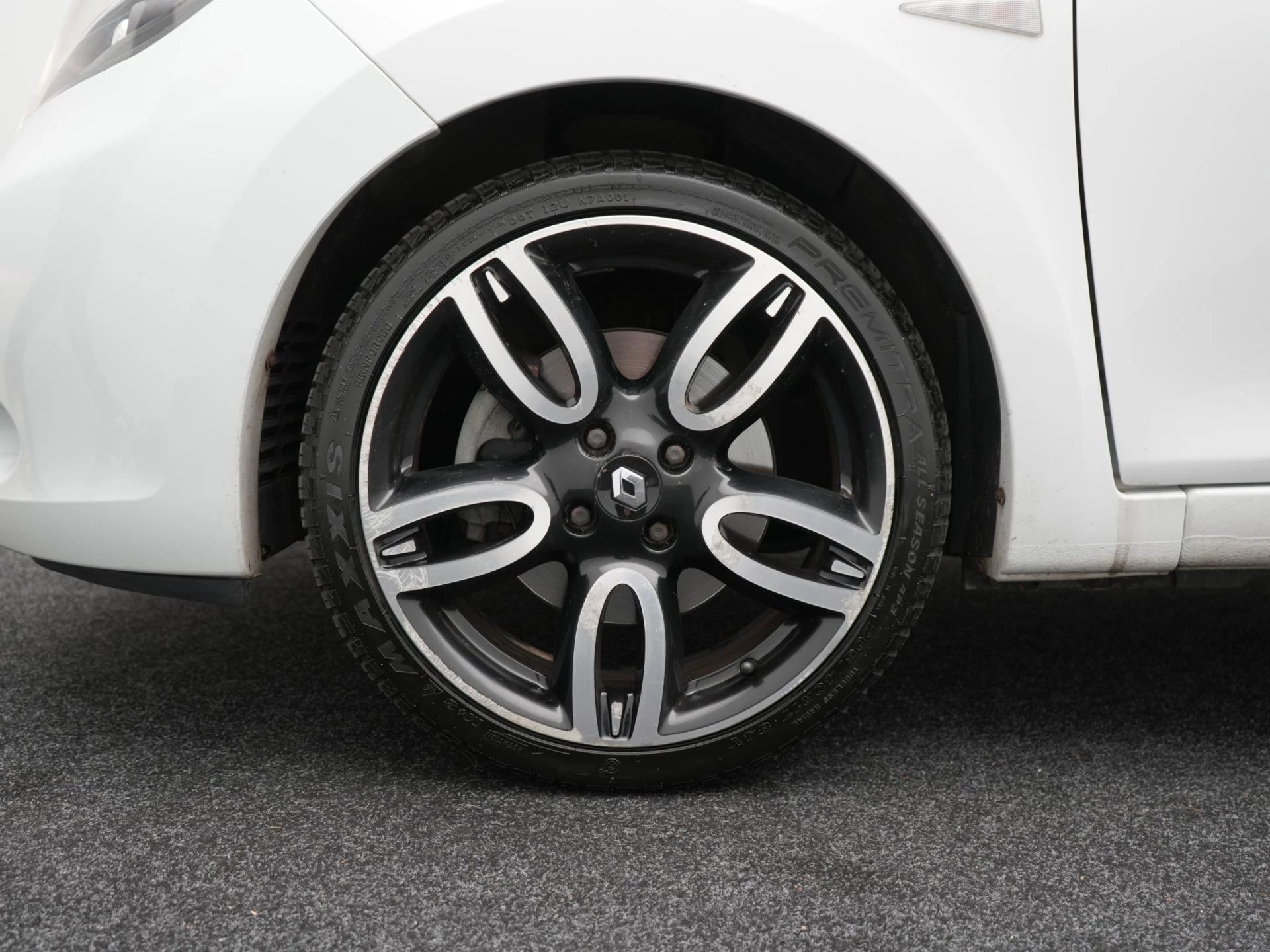 Hoofdafbeelding Renault Wind