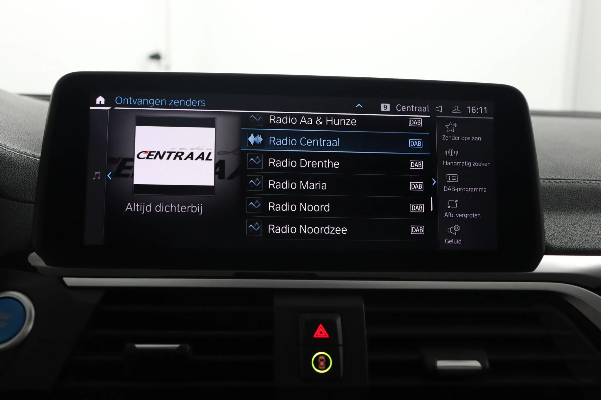 Hoofdafbeelding BMW iX3