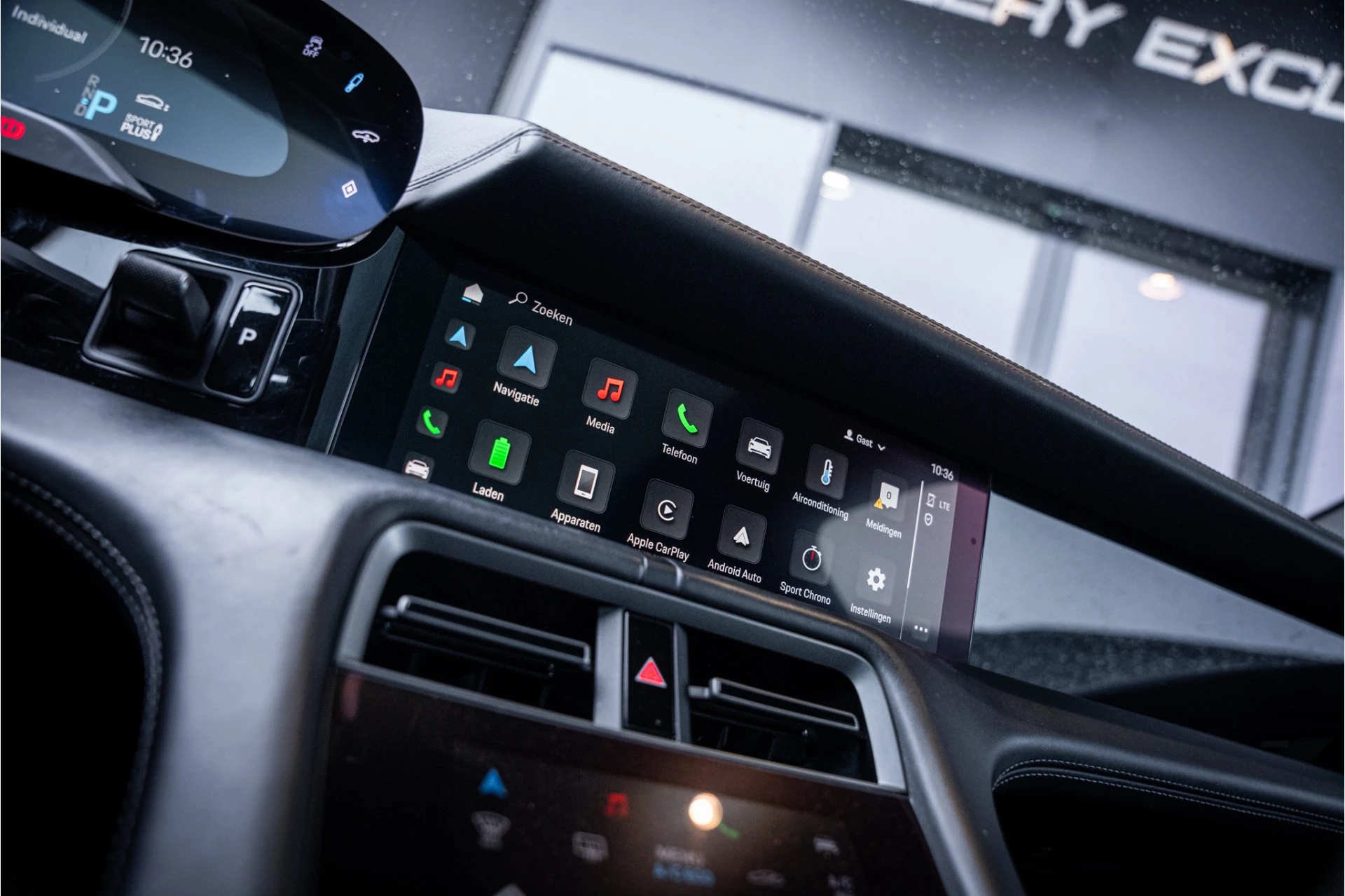 Hoofdafbeelding Porsche Taycan