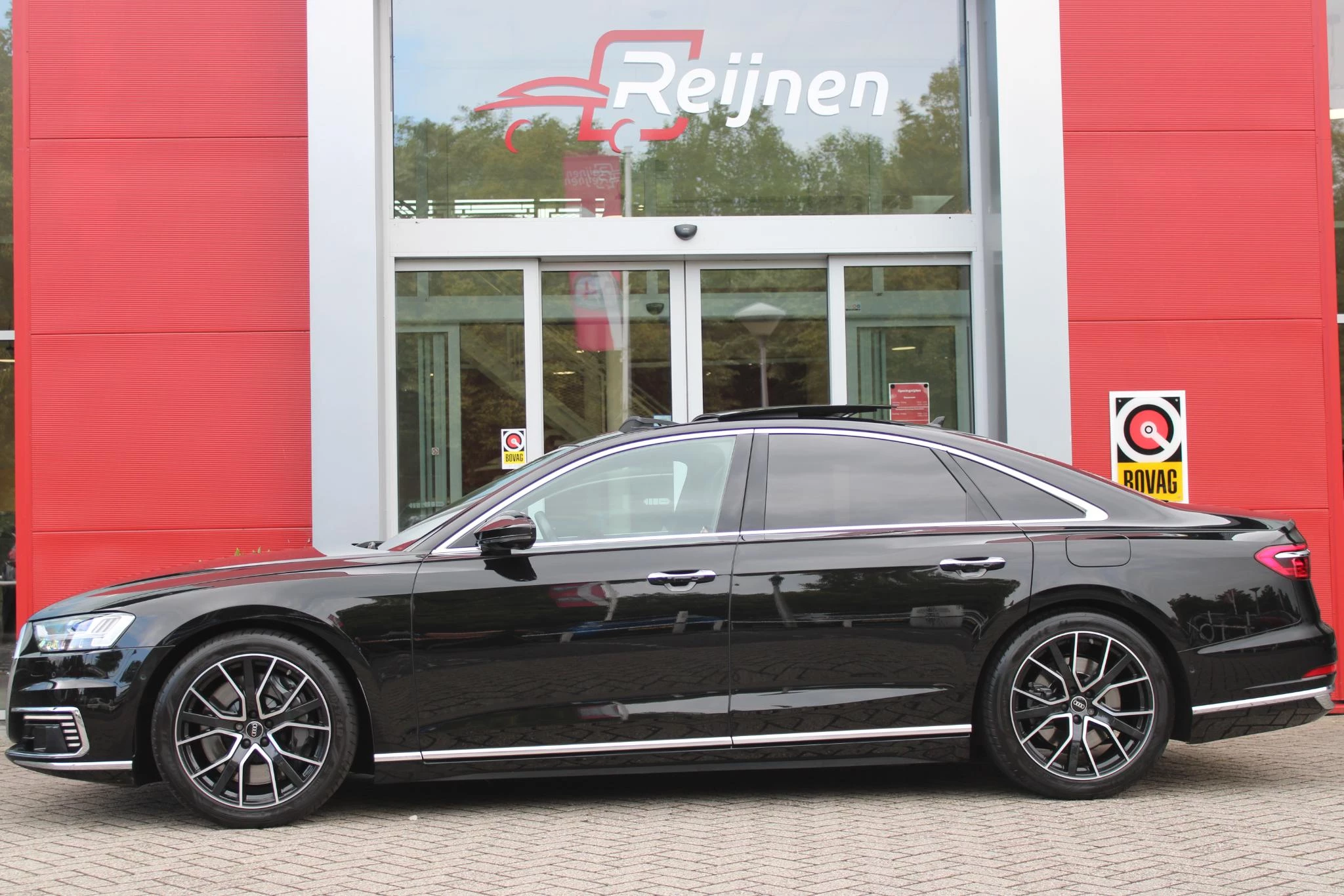 Hoofdafbeelding Audi A8