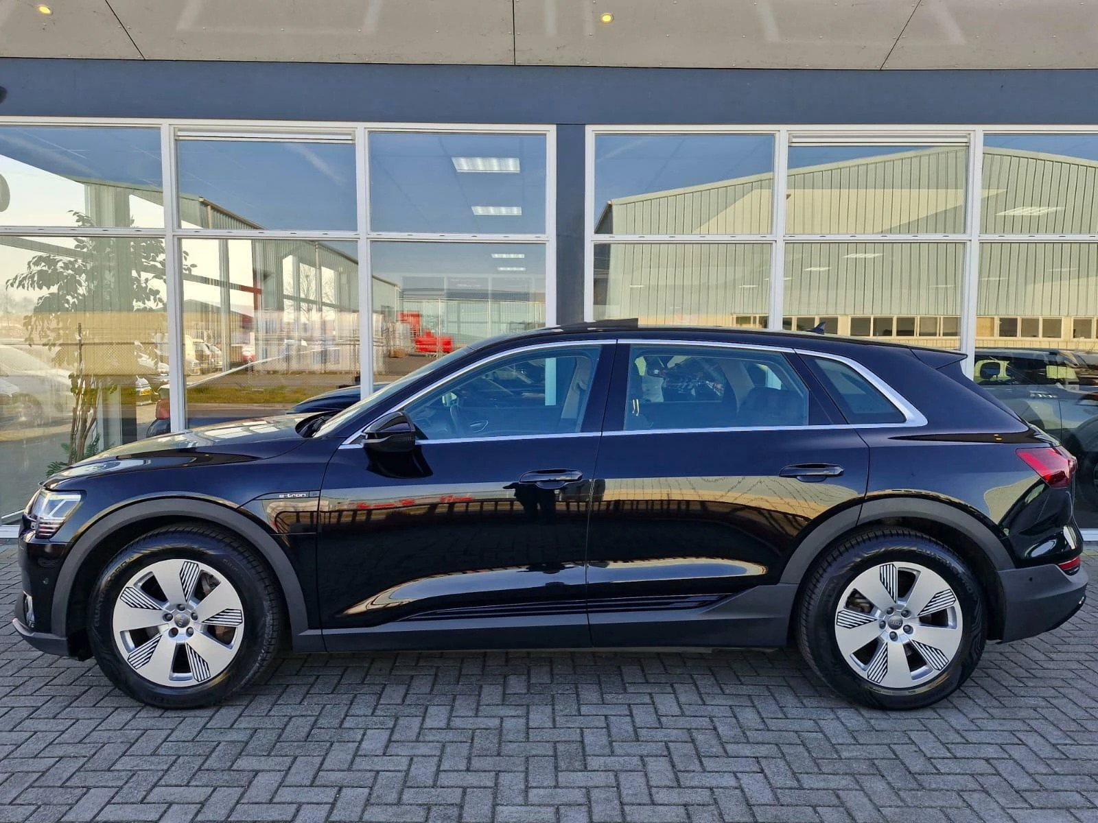 Hoofdafbeelding Audi e-tron