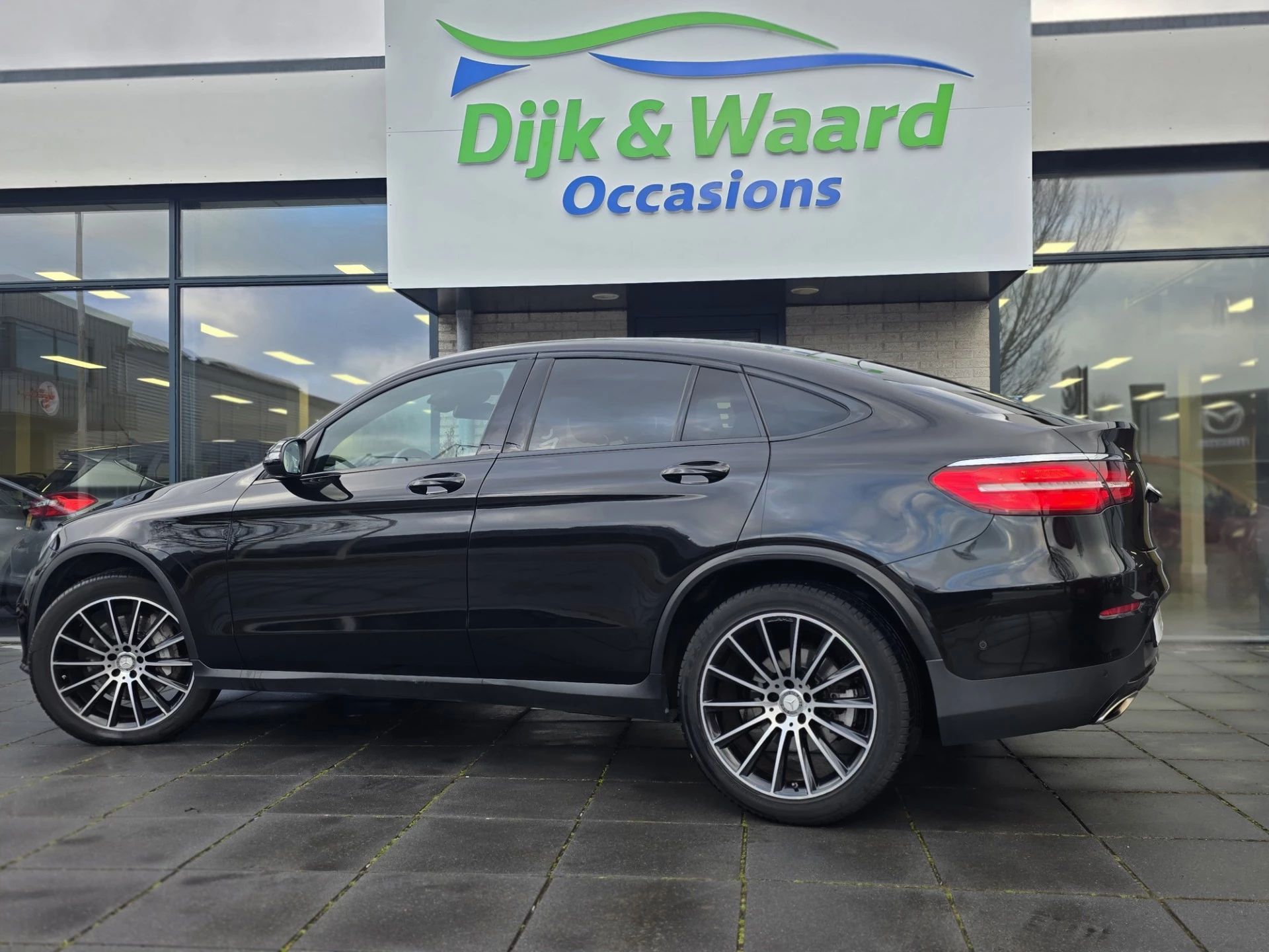 Hoofdafbeelding Mercedes-Benz GLC