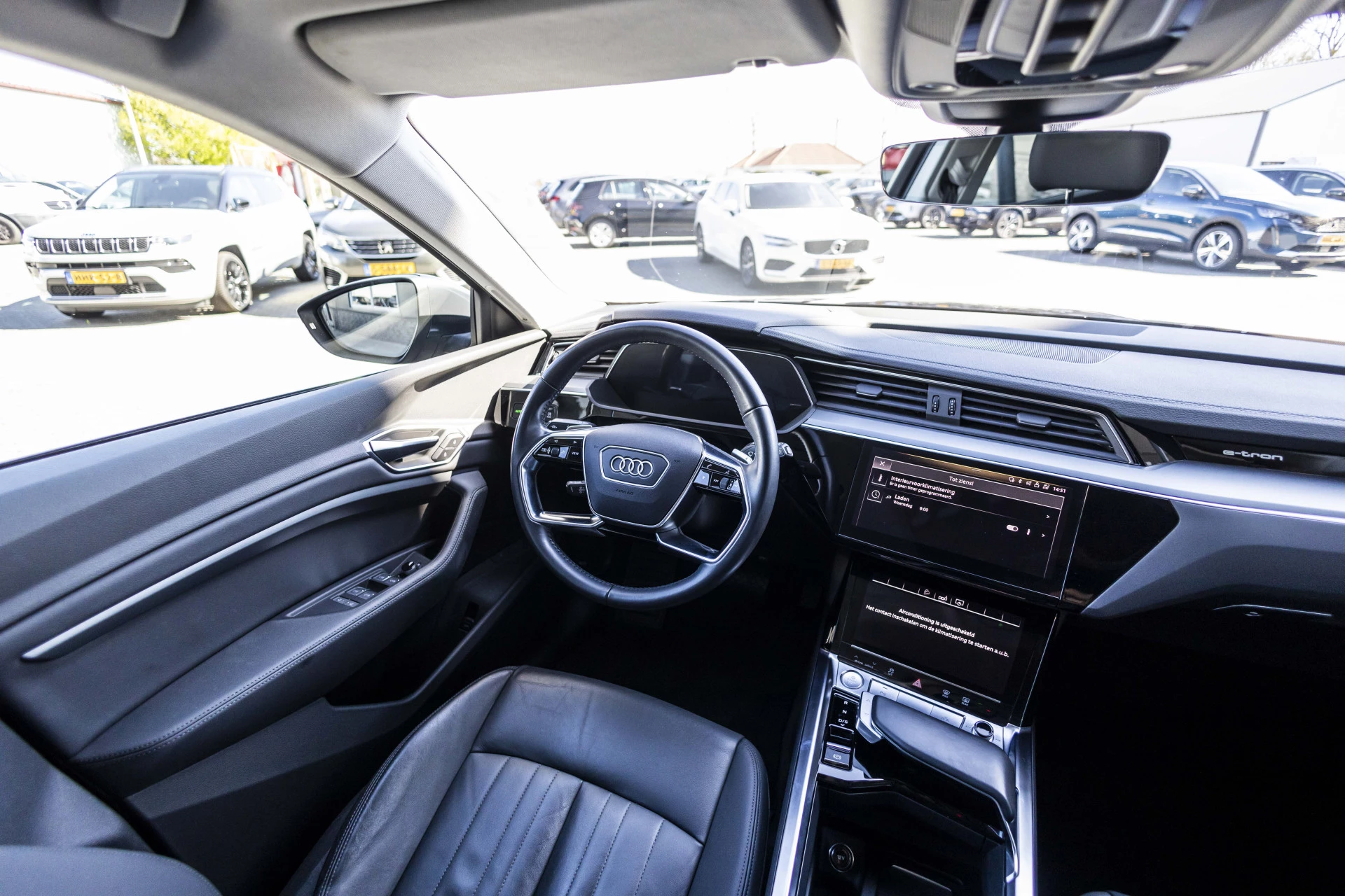 Hoofdafbeelding Audi e-tron