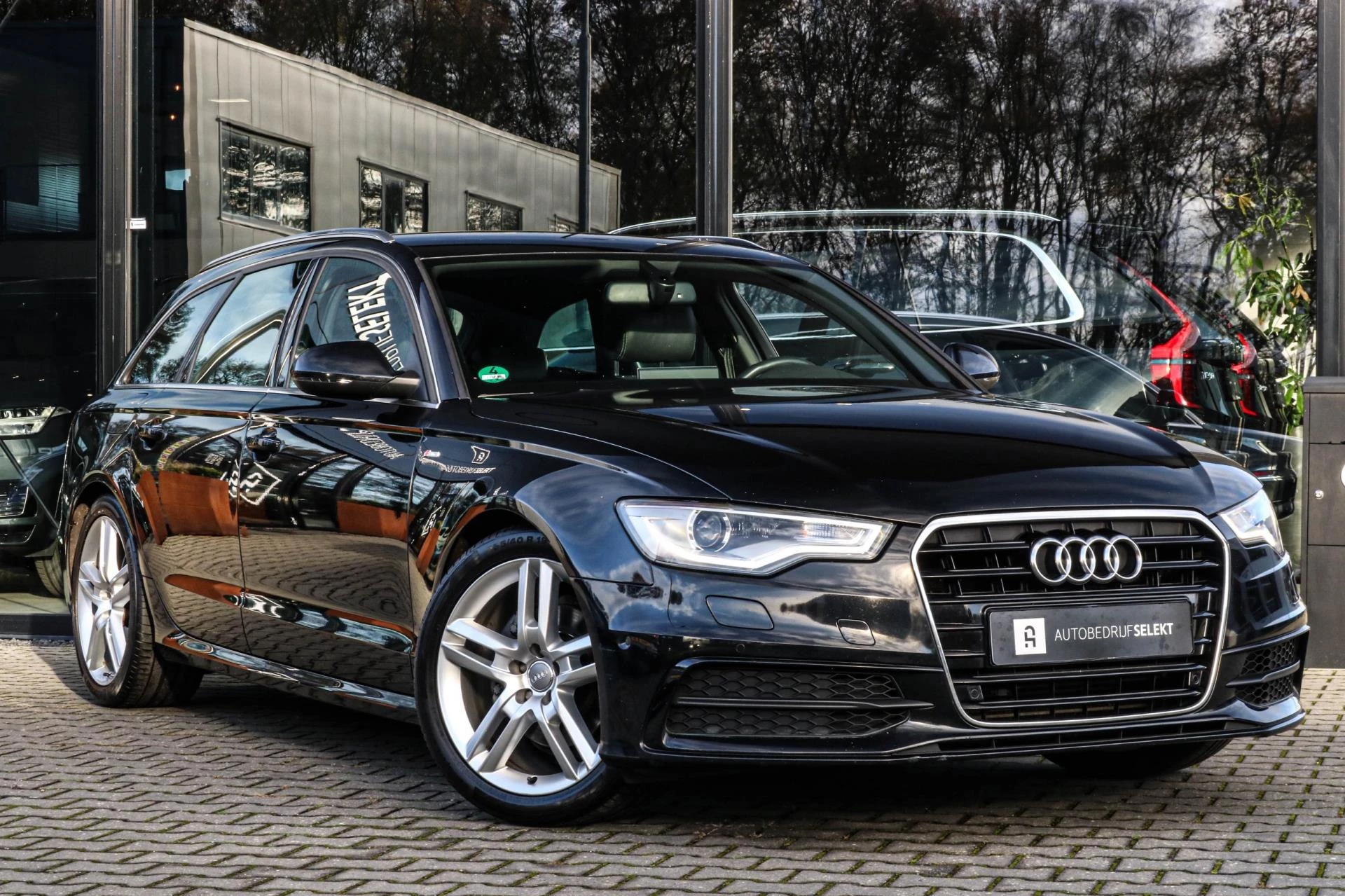 Hoofdafbeelding Audi A6