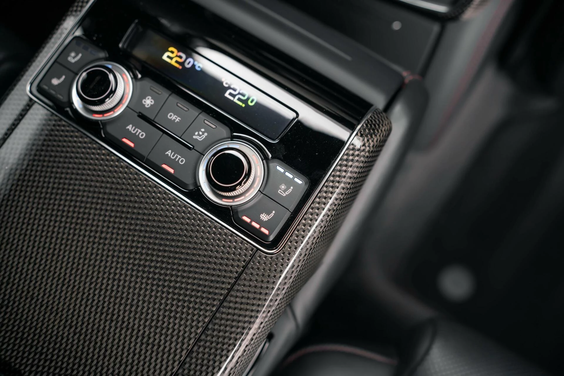 Hoofdafbeelding Audi S8