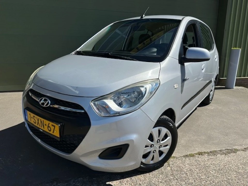Hoofdafbeelding Hyundai i10