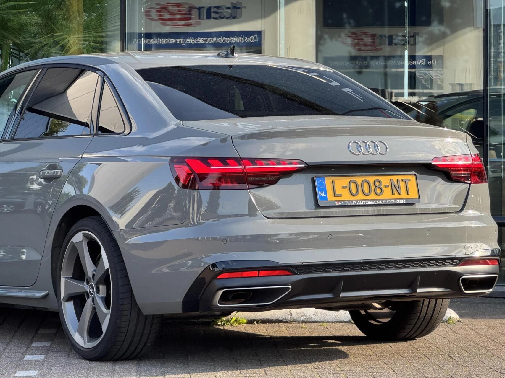 Hoofdafbeelding Audi A4