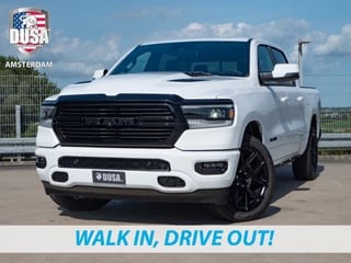 Dodge Ram 1500 5.7 V8 4x4 Crew Cab Sport GT Night Edition / Adaptive Cruise / Panorama Meerprijs extra opties / Accessoires - Deksel, Backflip, Fenders, wraps, Stripings etc