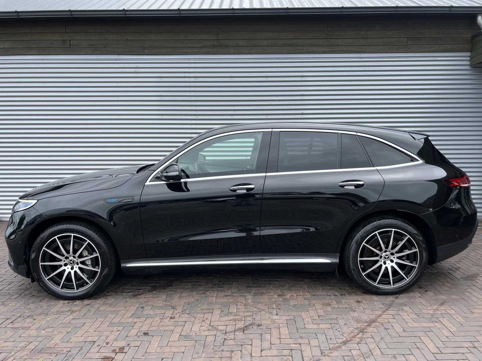 Hoofdafbeelding Mercedes-Benz EQC