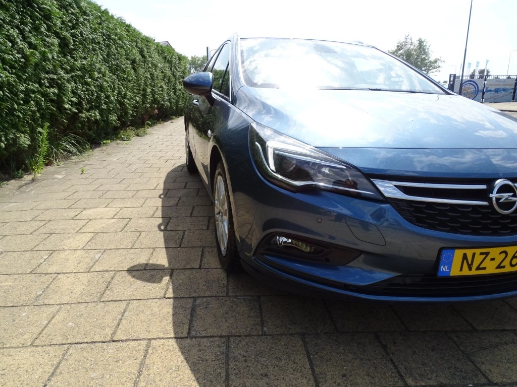 Hoofdafbeelding Opel Astra