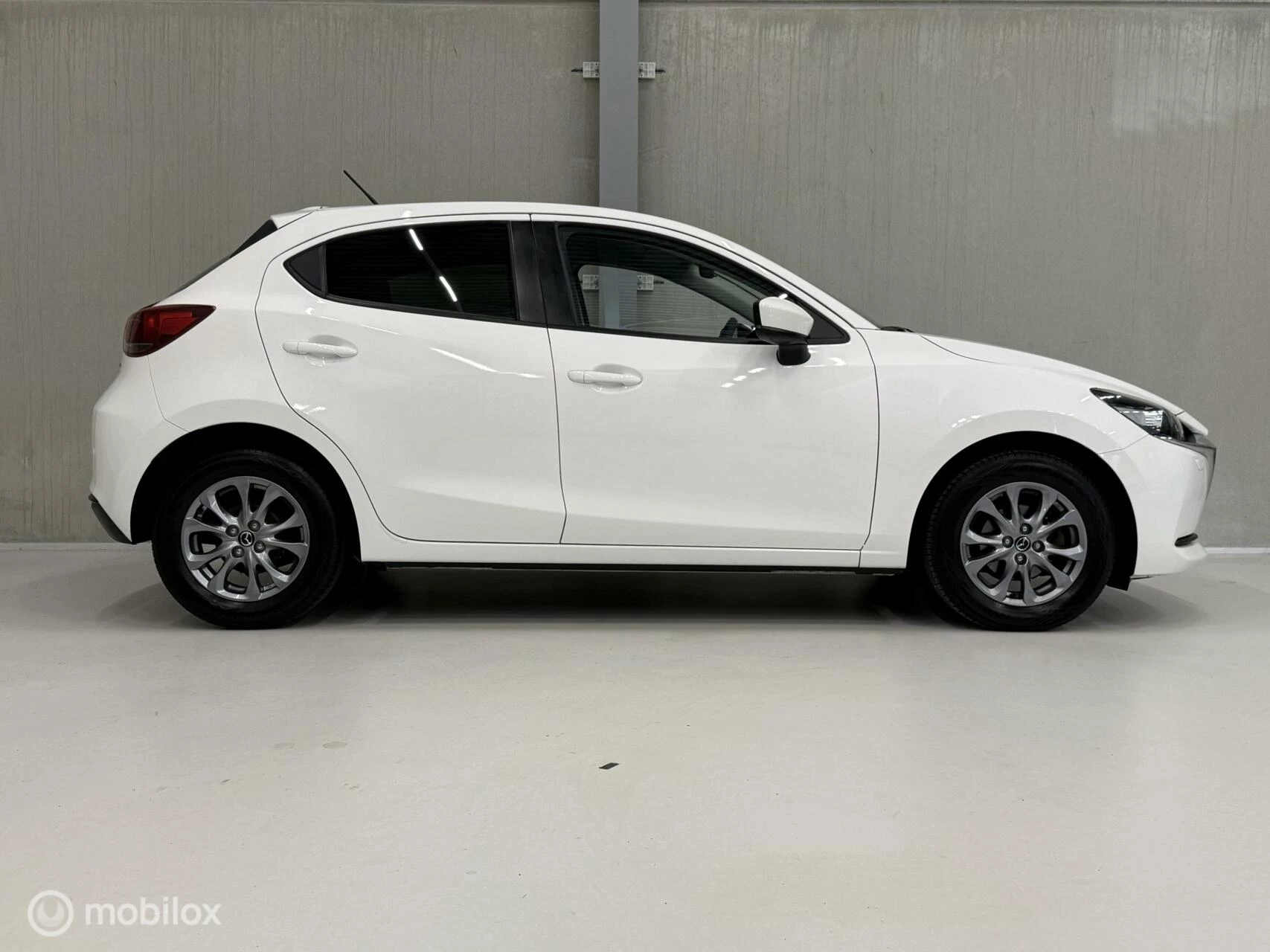 Hoofdafbeelding Mazda 2