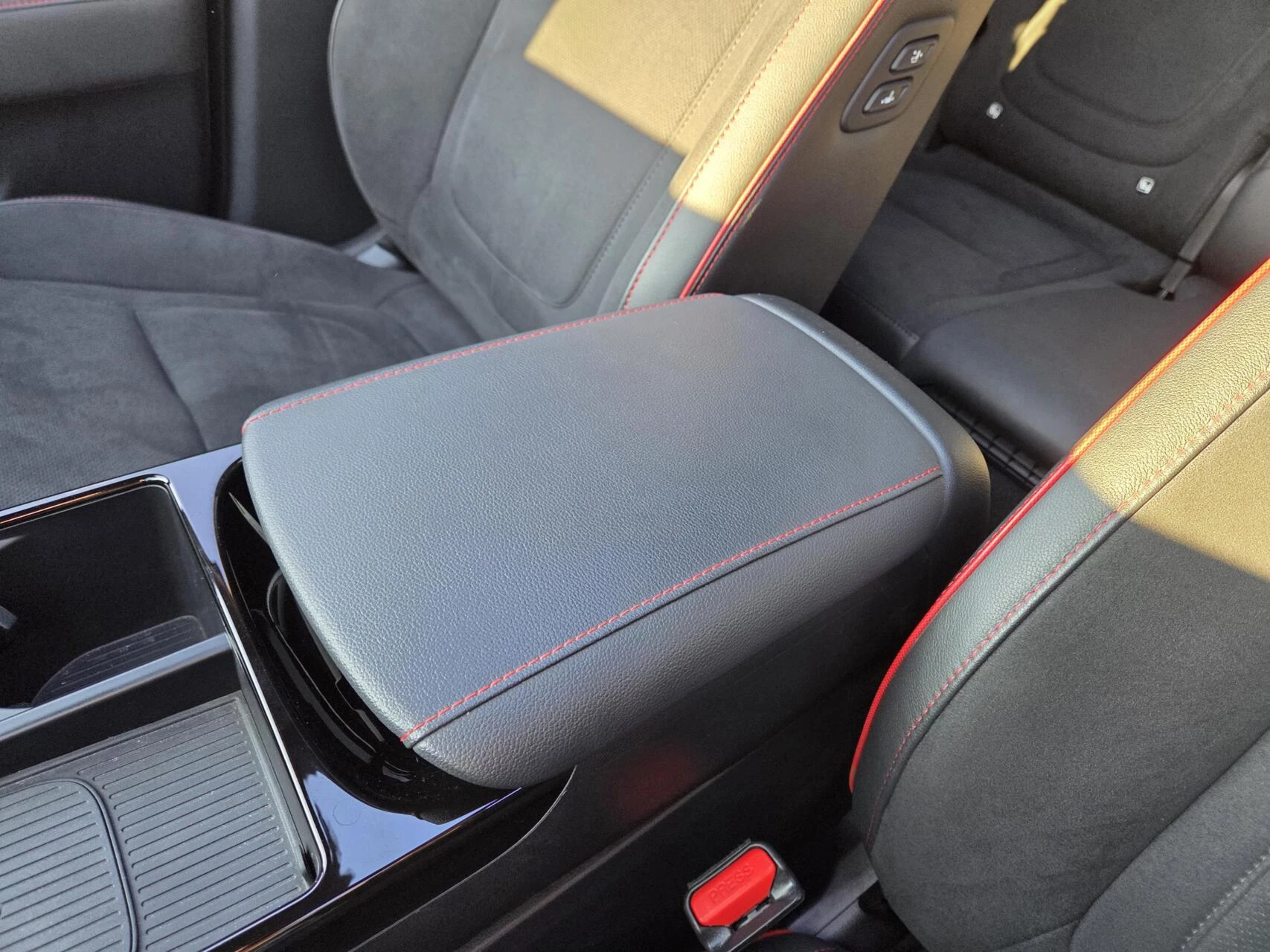 Hoofdafbeelding Hyundai Tucson Hybrid