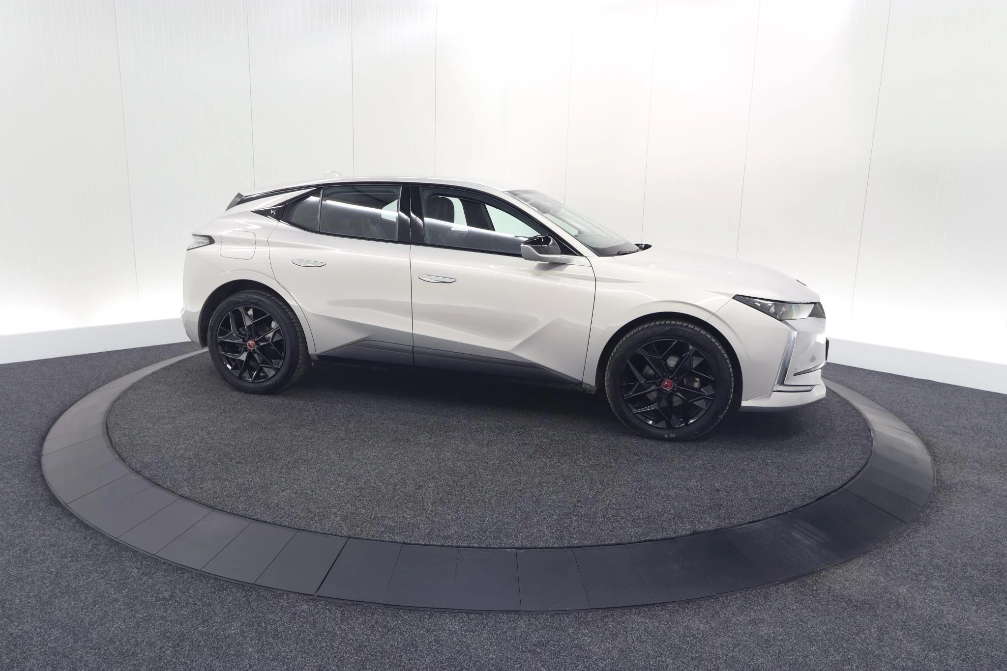 Hoofdafbeelding DS DS 4