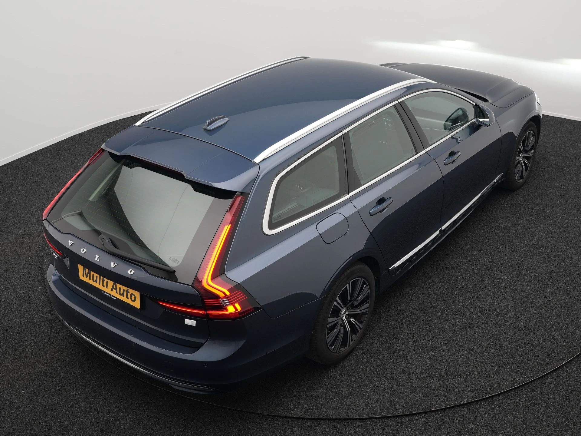 Hoofdafbeelding Volvo V90