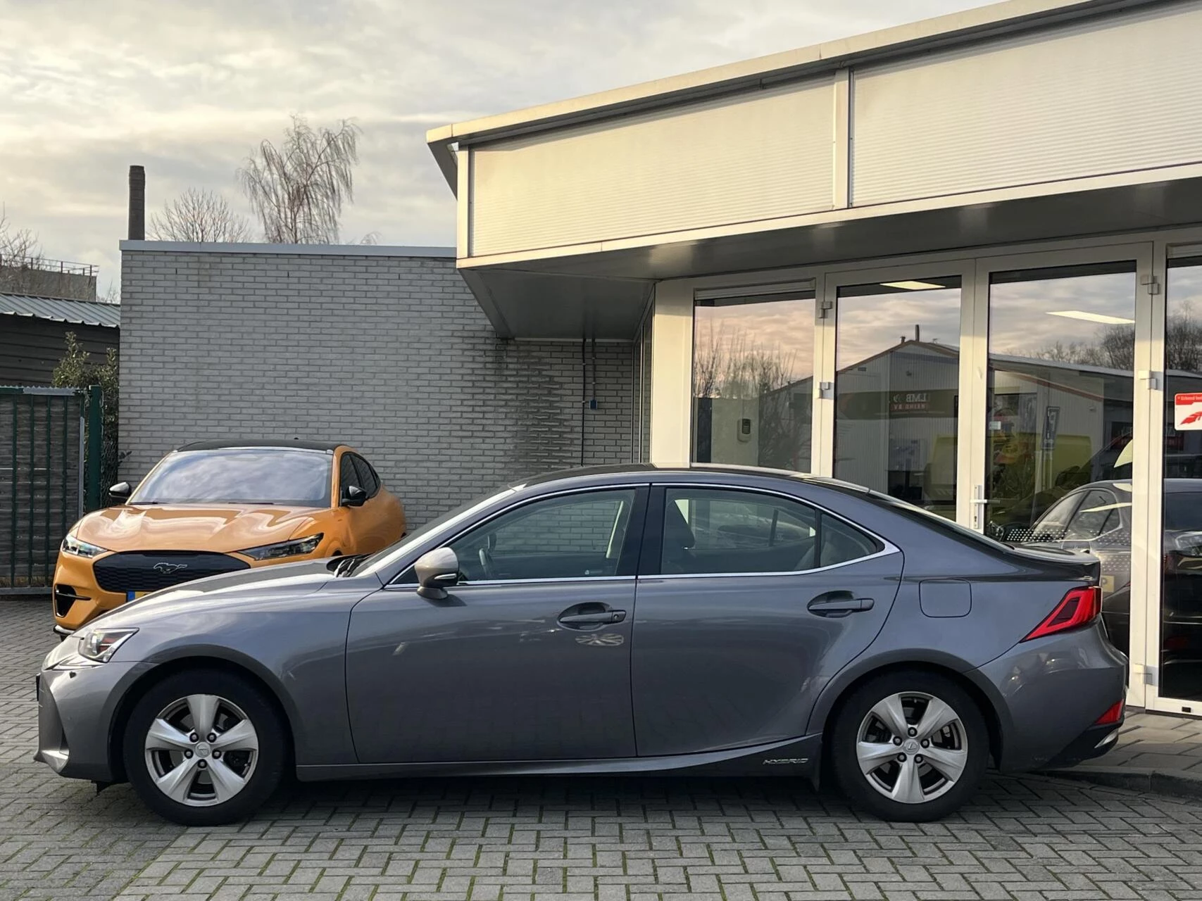 Hoofdafbeelding Lexus IS