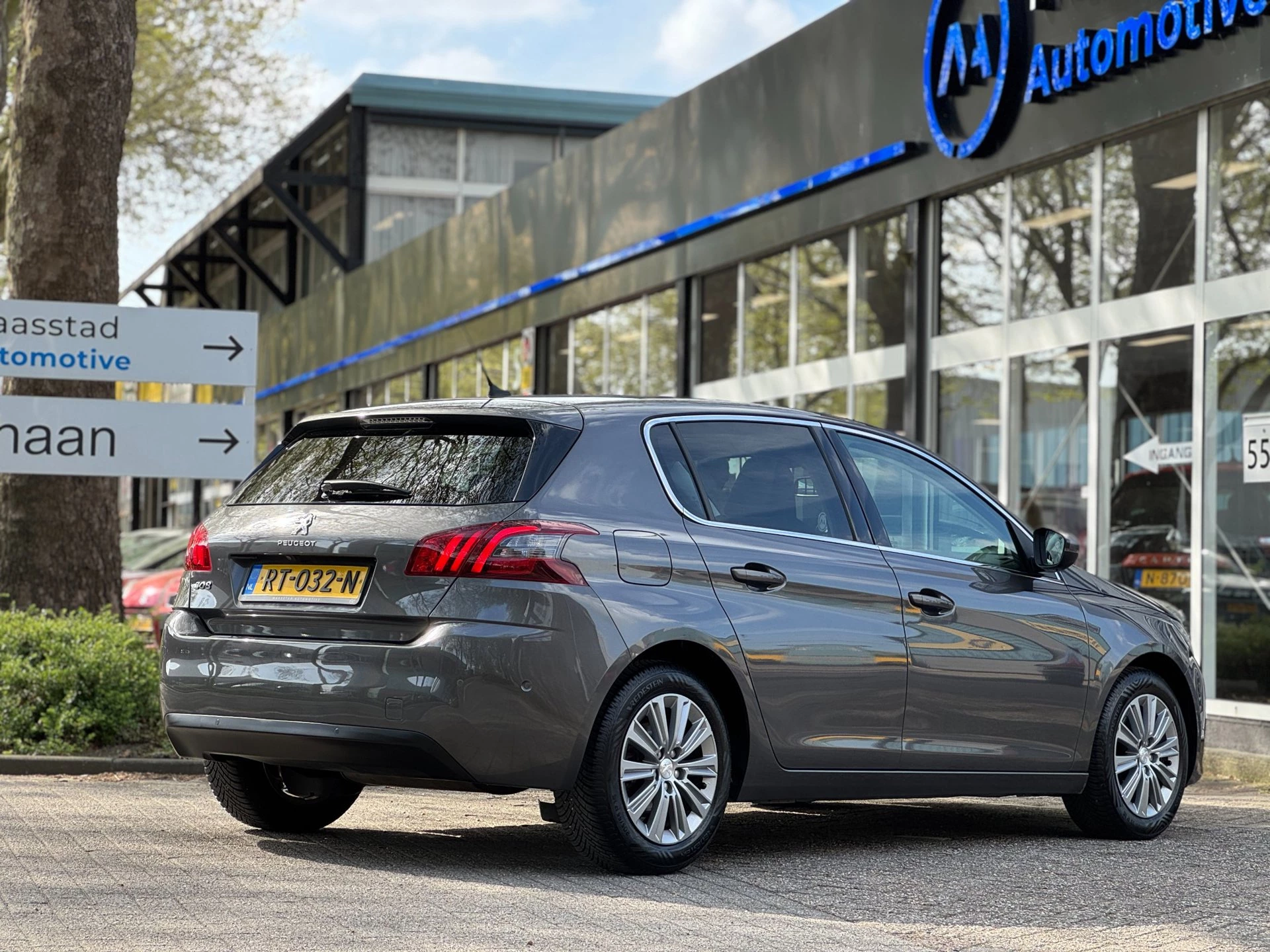 Hoofdafbeelding Peugeot 308