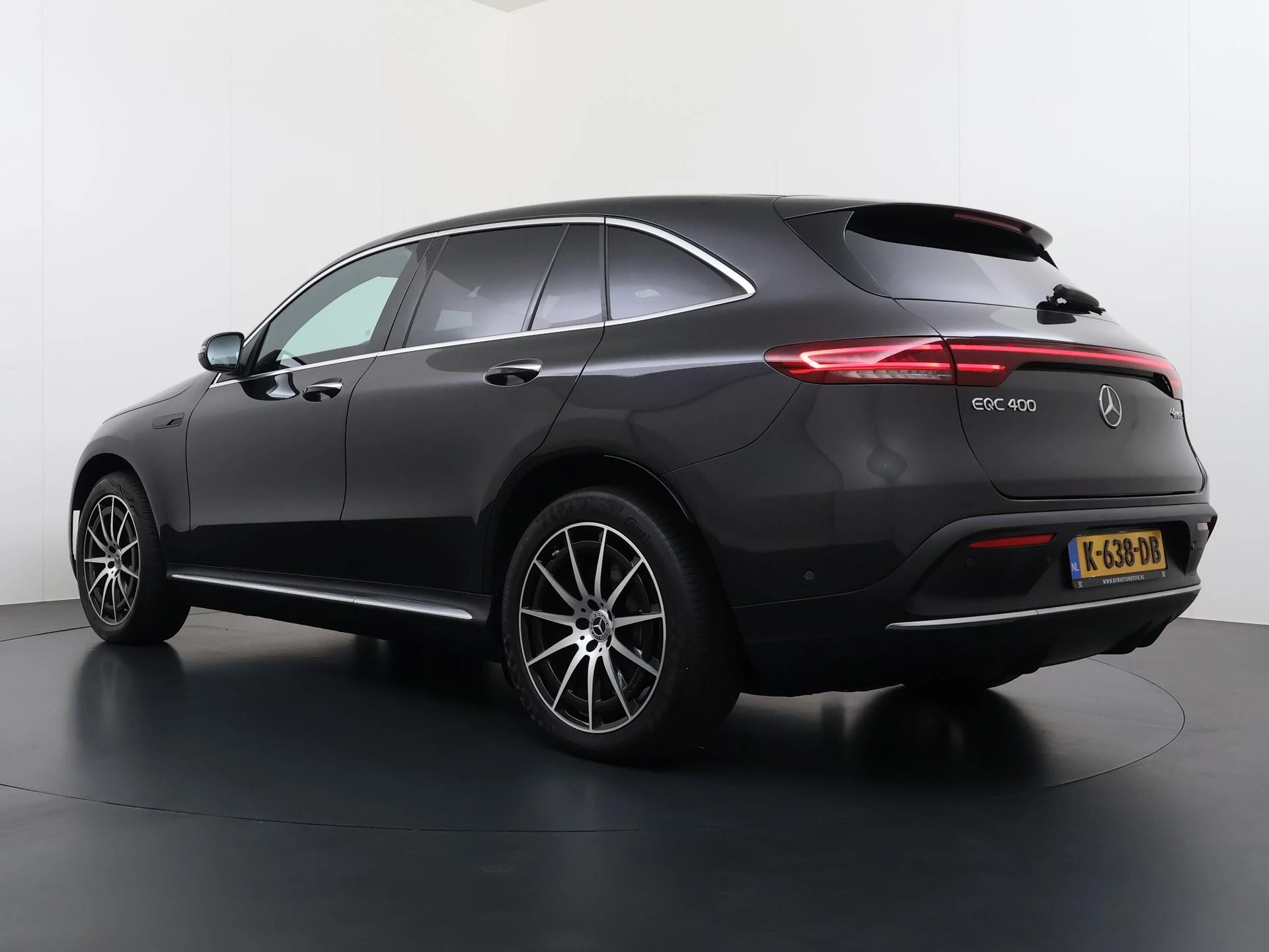 Hoofdafbeelding Mercedes-Benz EQC