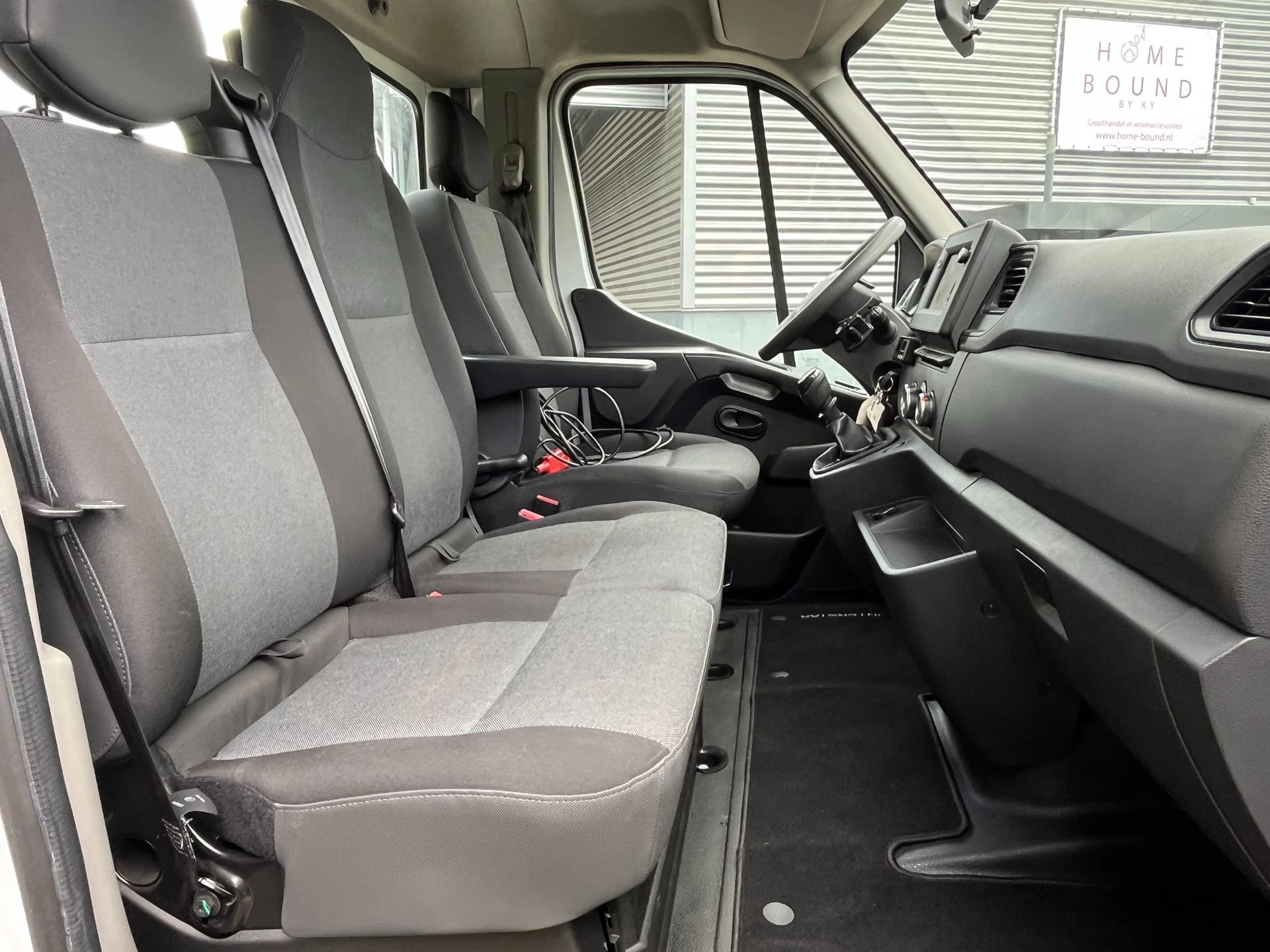 Hoofdafbeelding Nissan NV400