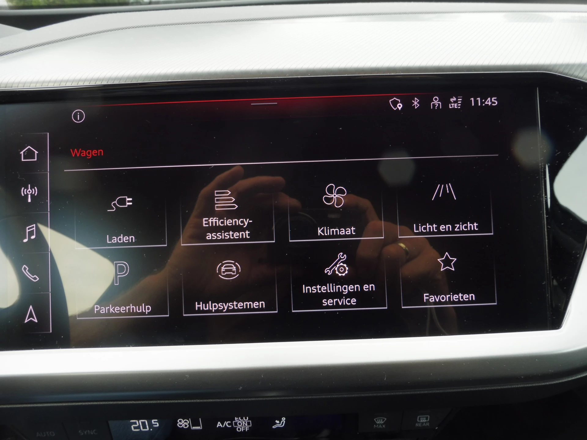 Hoofdafbeelding Audi Q4 e-tron
