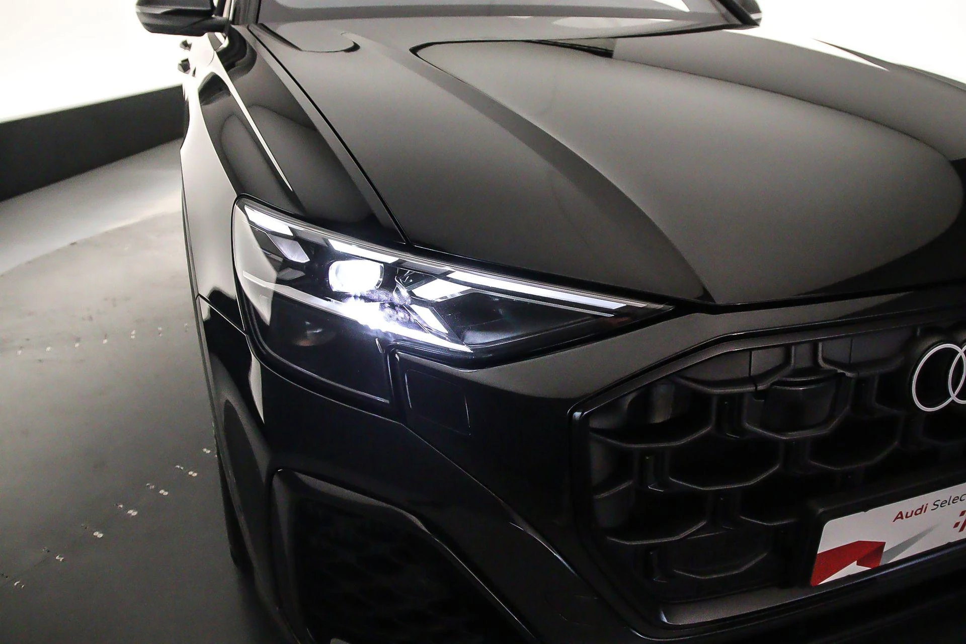 Hoofdafbeelding Audi Q8