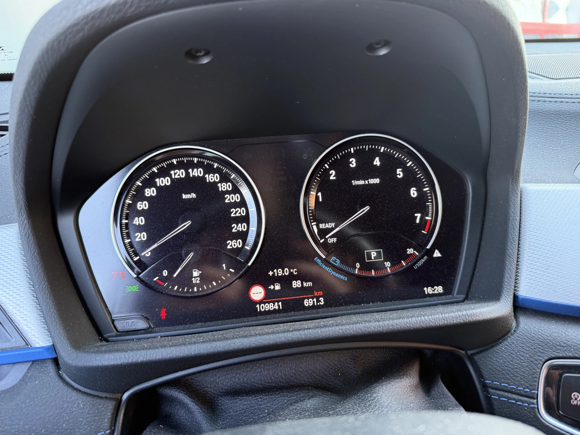 Hoofdafbeelding BMW X2