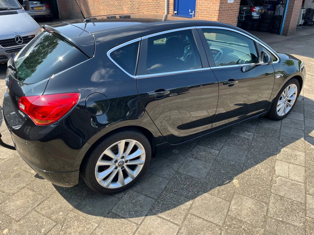 Hoofdafbeelding Opel Astra