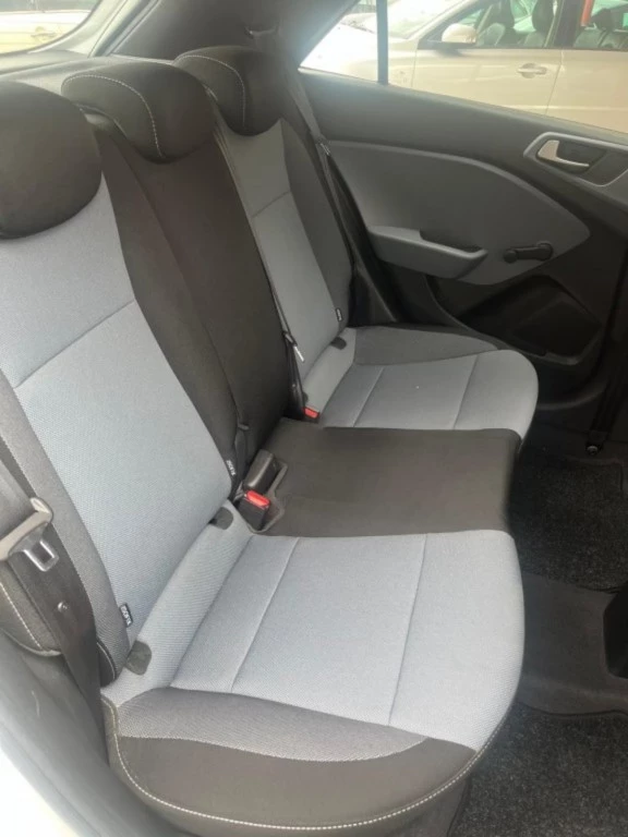 Hoofdafbeelding Hyundai i20