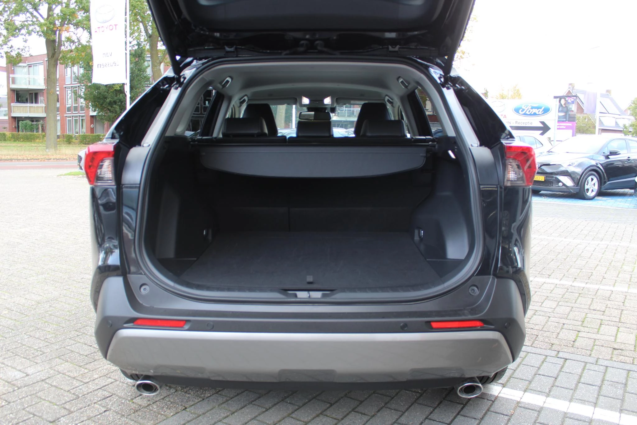 Hoofdafbeelding Toyota RAV4