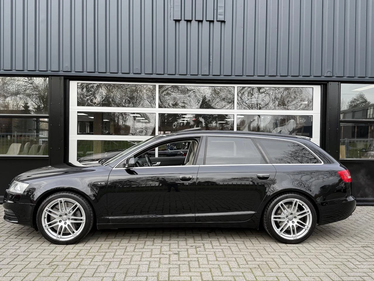 Hoofdafbeelding Audi S6